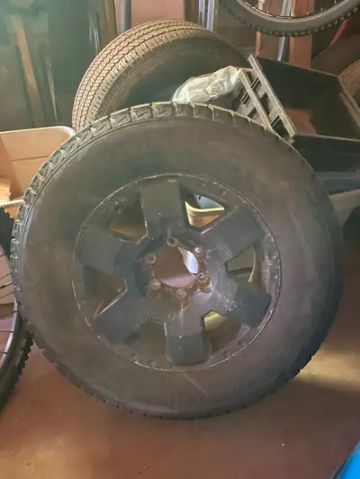 For Sale- all to fit Toyota Tacoma Sport at least 2013-2023models and likely others) Extang 2.0 Hard...