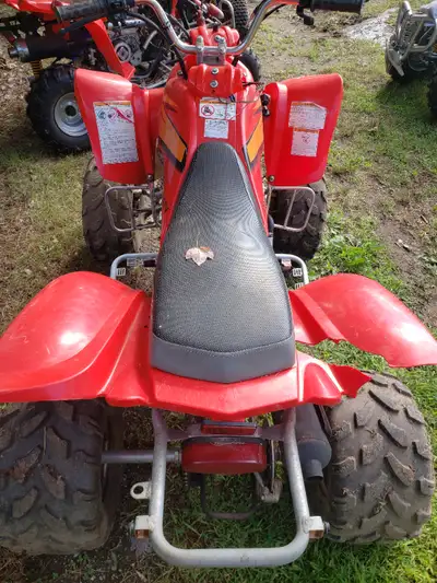 5 atvs. Ive got a batch of atvs. 2 work great. 2 are brand new never started but need some attention...
