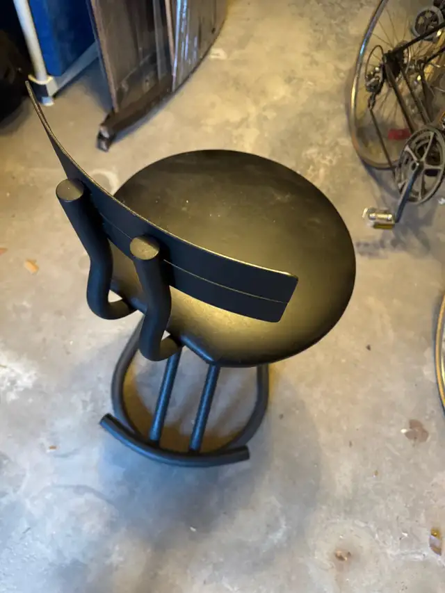 Adjustable Stool in Chairs & Recliners in Mississauga / Peel Region - Image 3