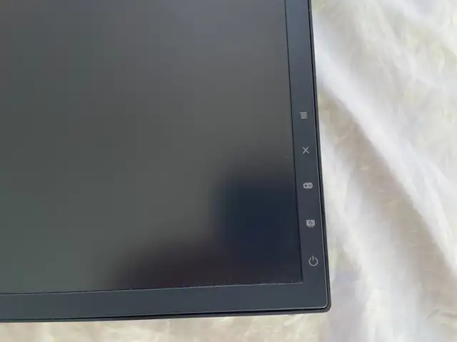 Asus Gaming Monitor VG245HY in Monitors in City of Toronto - Image 2