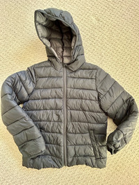 Boys Old Navy hooded puffer jacket, size M (8) 