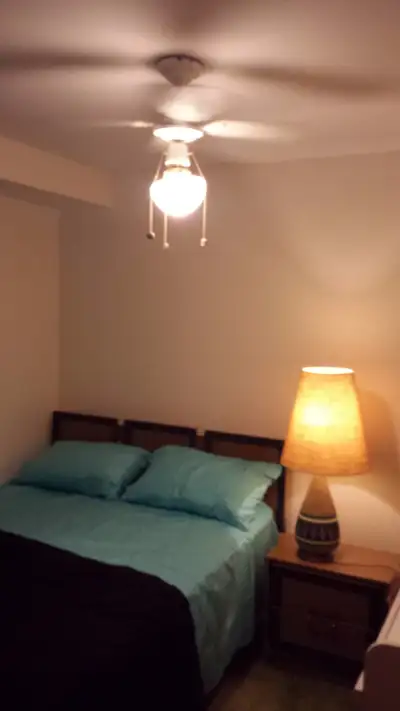 Available Now: 1 bedroom in a bungalow $750