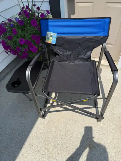 Red Mountain Valley Director Chairs - 2, View more