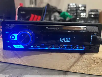 Pioneer MVH-S322BT digital media receiver with AM/FM tuner (does not play CDs). built-in Bluetooth f...