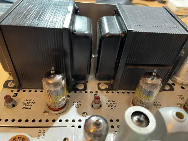 Fisher 500C tube stereo amplifier in Stereo Systems & Home Theatre in Kingston - Image 6