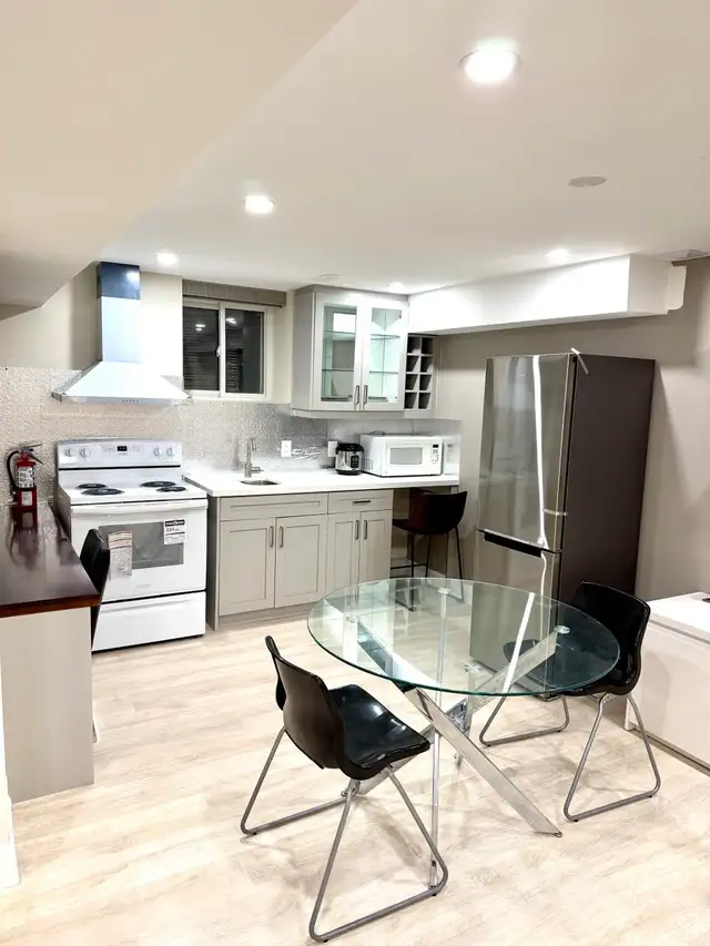 FOR RENT: Brand New, Modern Studio Basement Apartment! in Long Term Rentals in Markham / York Region - Image 2