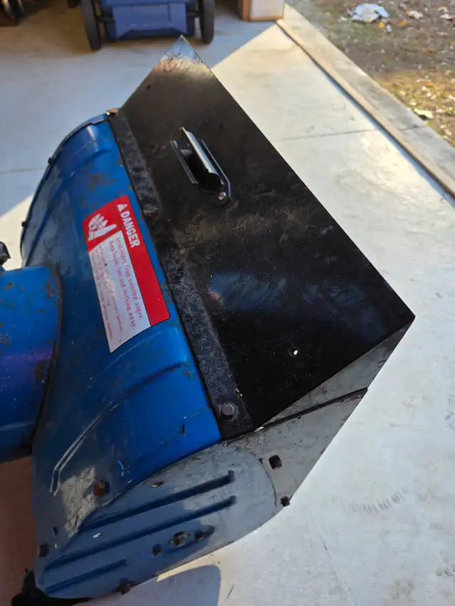 Yamaha YS624 Snow Blower Front Bla k Extension Bank Cutter Scoop in Outdoor Tools & Storage in Windsor Region - Image 5