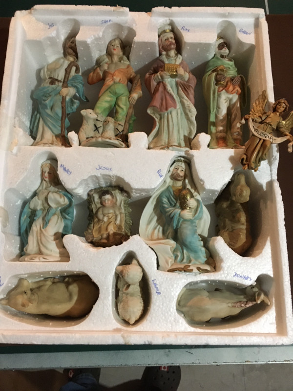 11 Piece Nativity Scene Figurine Set in Holiday, Event & Seasonal in Kitchener / Waterloo