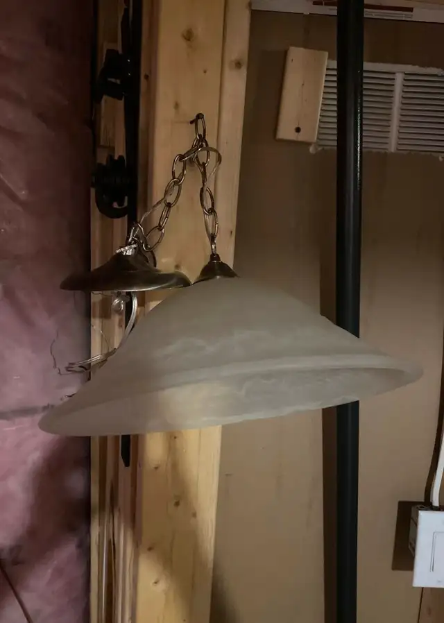 Hanging light fixture 62863737829505123