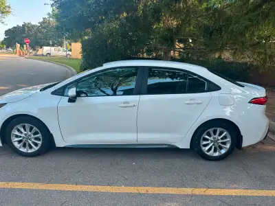 Toyota Corolla 2021 SE Automatic, View more