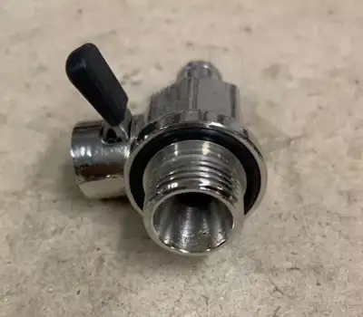 EZ Valve, EZ-104 Engine Oil Drain Valve 18mm - 1.5. Asking $35 Reply to this ad or text 587 781-7250