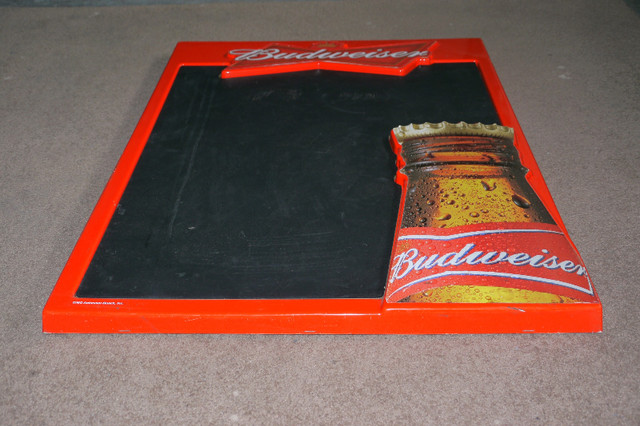 Budweiser Chalkboard dans Art et objets de collection  à Laval/Rive Nord - Image 2