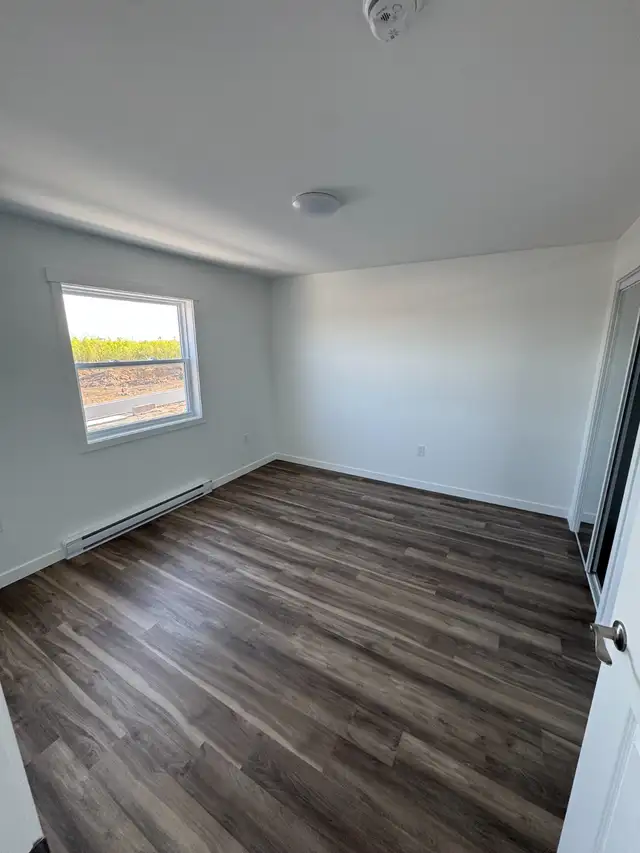 For April 1st - 2 Bedroom Apartment For Rent in Long Term Rentals in Cape Breton - Image 7