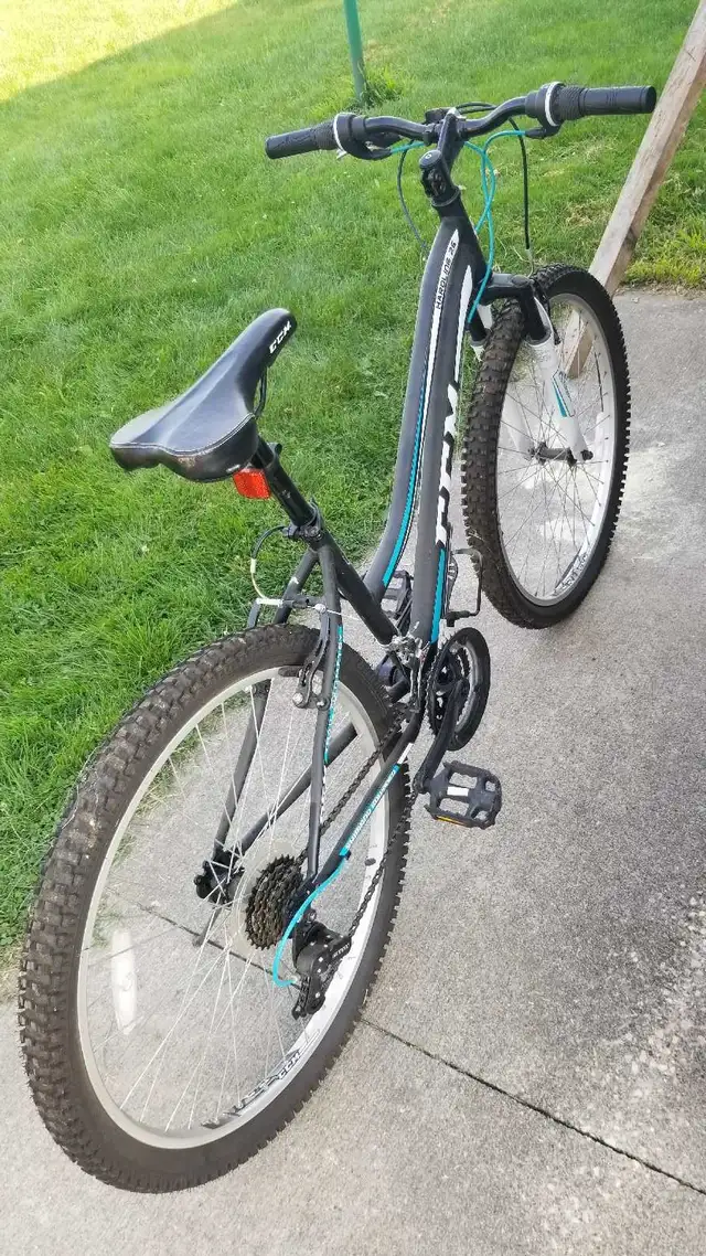 CCM hardline 26 in Mountain in London - Image 5