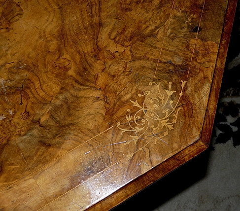 Antique Burled Sutherland Table in Home Décor & Accents in Kingston - Image 3