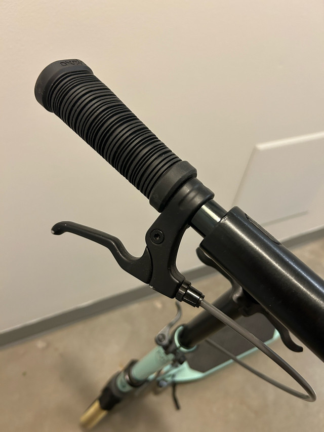 Trottinette Oxelo dans Planches à roulettes  à Ville de Montréal - Image 3