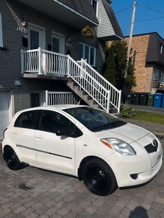 Toyota Yaris 2007 automatique  in Cars & Trucks in Longueuil / South Shore - Image 2