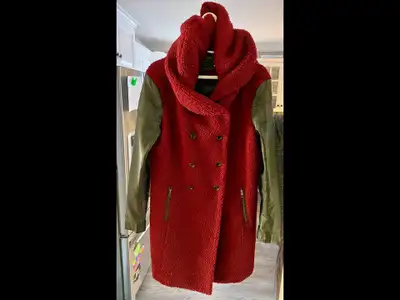 Beautiful Women's Coat, View more