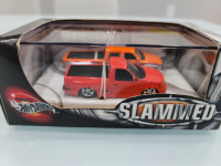 HOT WHEELS 1ST RUN CHEVY CREW CAB AND FORD 150 SLAMMED LIMITED E