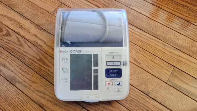 Omron Healthcare HEM-775 Blood Pressure Monitor | Health & Special Needs |  Red Deer | Kijiji