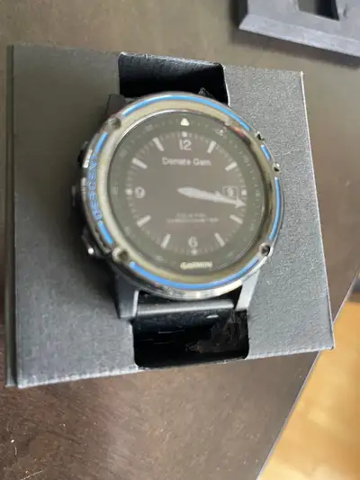 Men's Garmin Dive watch, View more