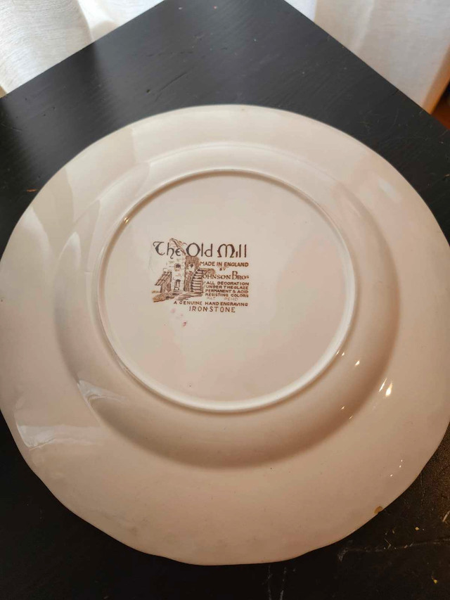 Decorative plate in Home Décor & Accents in Winnipeg - Image 2