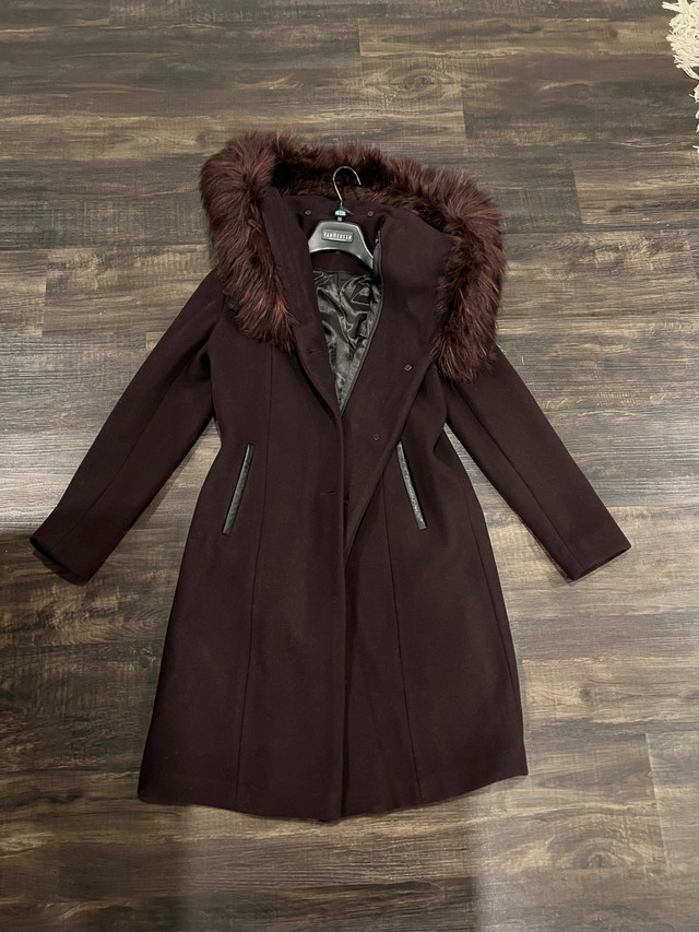 Rw and co Womens Coat in Women's - Tops & Outerwear in Markham / York Region