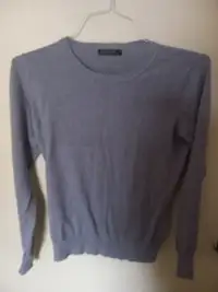 NANA WARM GREY SWEATER / GIRLS COLLECTION: SIZE L/XL / Pre-owned