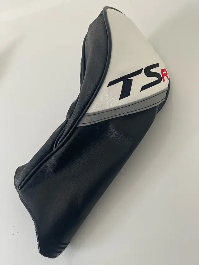 TITLEIST RH TSR3 9° DRIVER HEAD in Golf in Norfolk County - Image 7