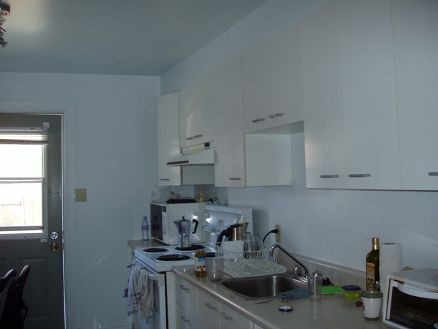 6½  sur 2 étages + sous-sol — photo 3