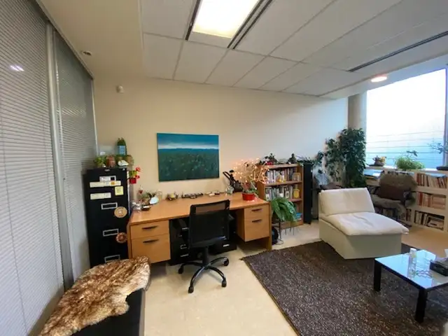 Beautiful Downtown Vancouver Office Space for Rent in Commercial & Office Space for Rent in Vancouver - Image 8