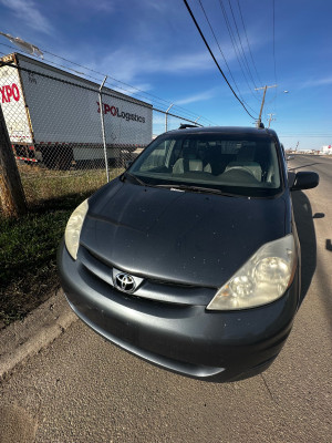 2008 Toyota Sienna