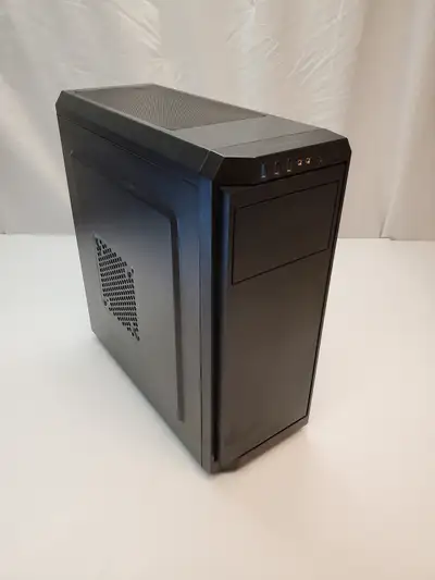 Up for sale AMD FX 4100 Desktop. Asus M5A99X motherboard, with 8GB ram, 250GB SSD, Geforce GT 1030 v...