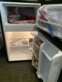 MASTER Chef Energy Star 2-Door Top Freezer & Refrigerator