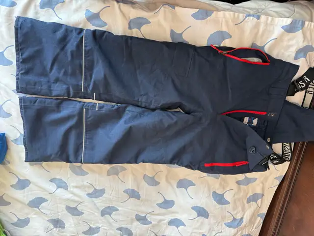 Kids set of snow pants size 12 in Kids & Youth in Edmonton - Image 3