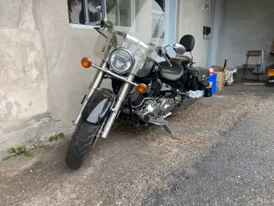 30,000 km, Batterie neuve, Clutch neuve, Régulateur de courant neuf, Changement d’huile fait, Nettoy...