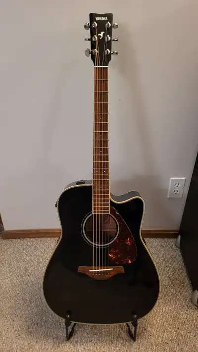Yamaha FGX 720SCA Electric Acoustic guitar with HSC, View more
