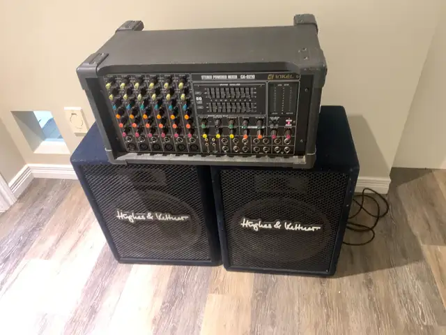 Kit Ampli-Mixer & Speakers Hughes & Kettner in Amps & Pedals in West Island - Image 3