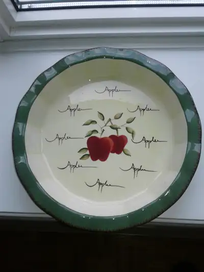 NEVER BEEN USED. 13'' DIAMETER. FROM THE APPLE ORCHARD COLLECTION. COULD BE DELIVERED TO COLBORNE, P...