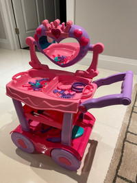 Toy make up beauty cart 