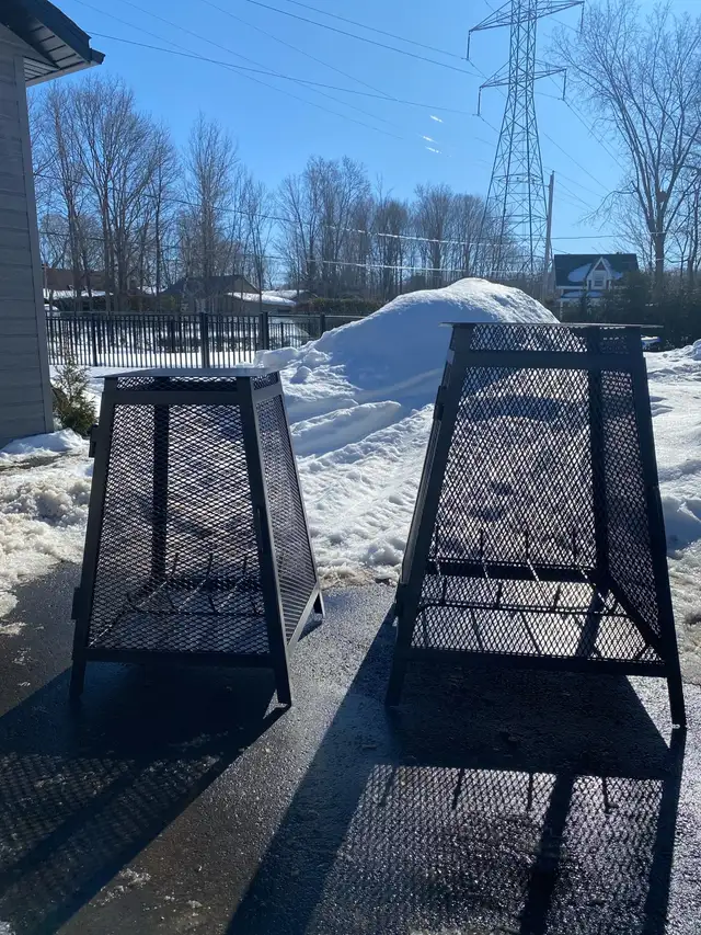 Foyer extérieur  in Fireplace & Firewood in Lanaudière - Image 10