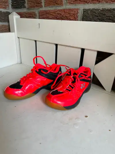Yonex badminton shoes for kids, View more