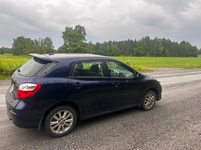 Toyota Matrix 2010 — photo 3