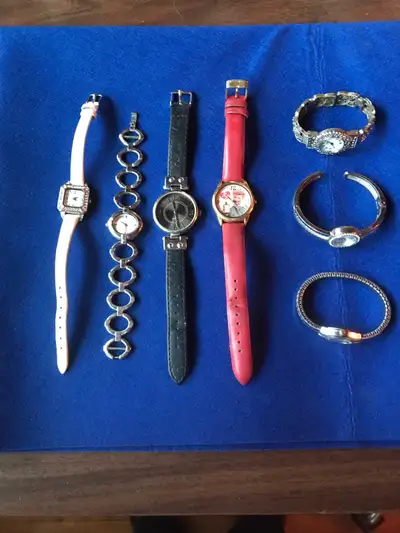 Lot of Watches, View more