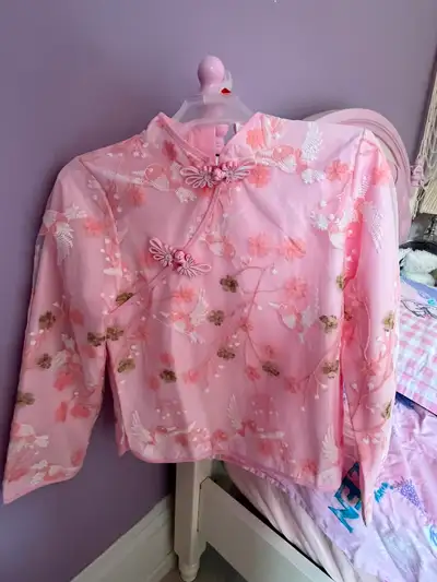 Chinese dress clothes for sale! Kids around 140cm to 145cm, View more