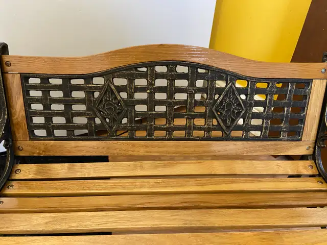 Miniature Cast Iron and Wood Garden Bench for Children Dolls in Patio & Garden Furniture in Oshawa / Durham Region - Image 6