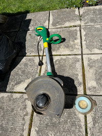 Grass  trimmer with weed eater 