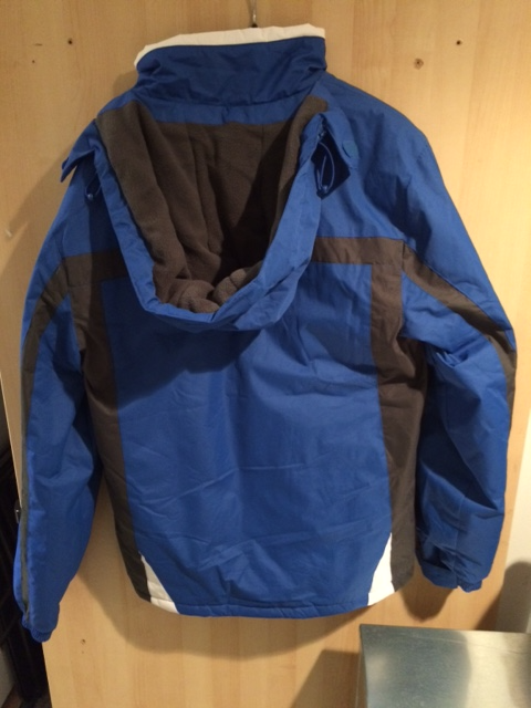 Men's Coats (XS, S) and Boy's winter coat (M) in Kids & Youth in City of Toronto - Image 3