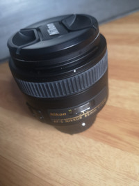 Nikon 85mm Lense
