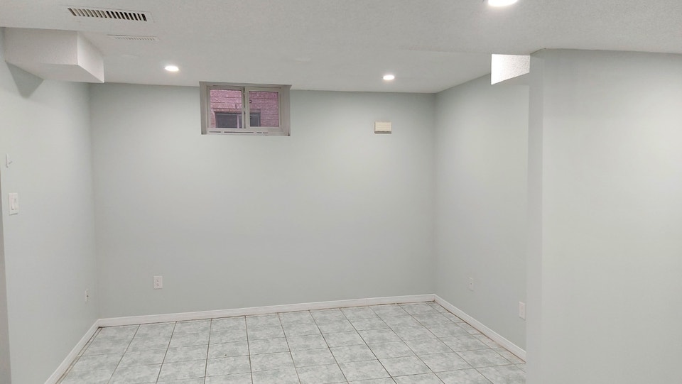 FULLY TWO BEDROOM BASEMENT FOR RENT 3